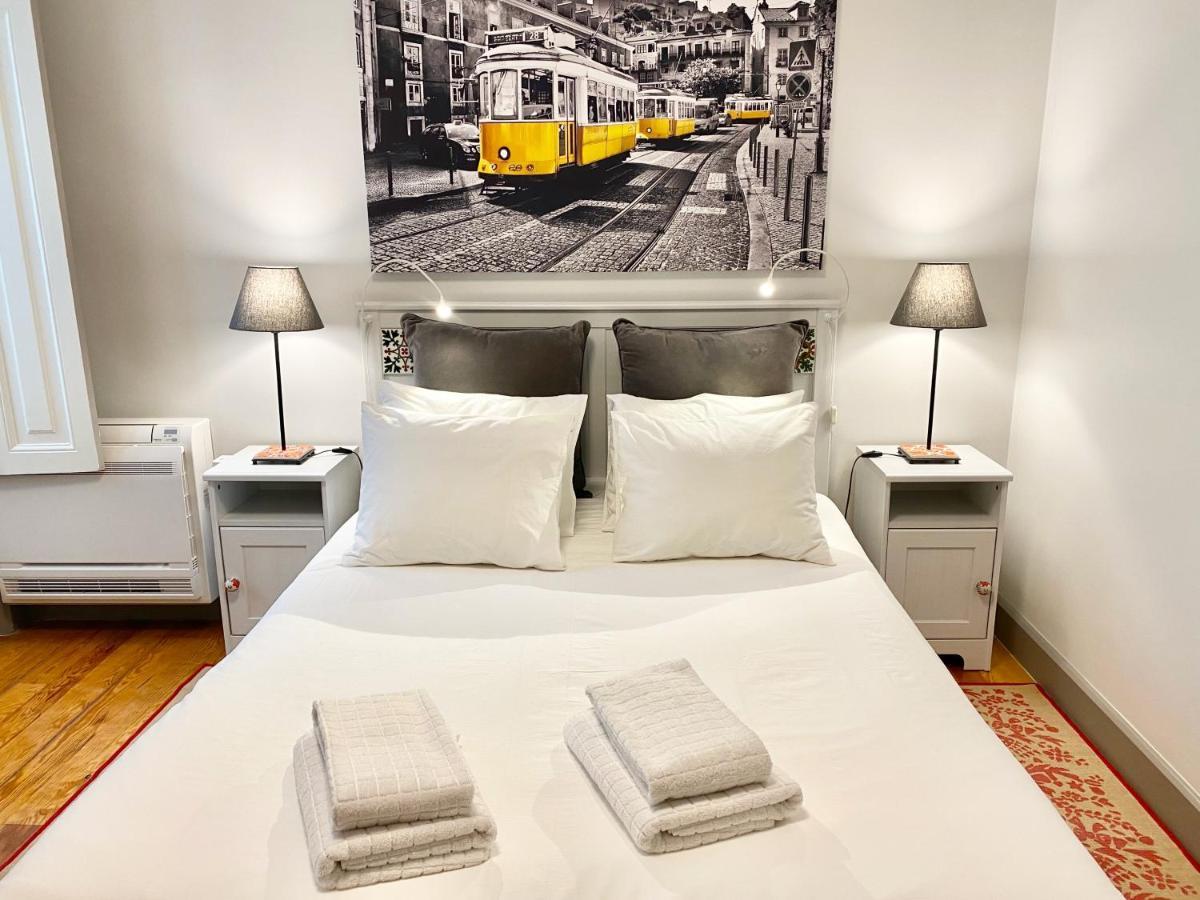 Luxury Vintage apartment with all the comforts of home at the city centre, next to Marquês de Pombal Lisboa Exterior foto