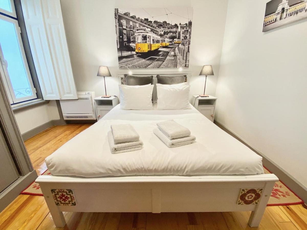 Luxury Vintage apartment with all the comforts of home at the city centre, next to Marquês de Pombal Lisboa Exterior foto