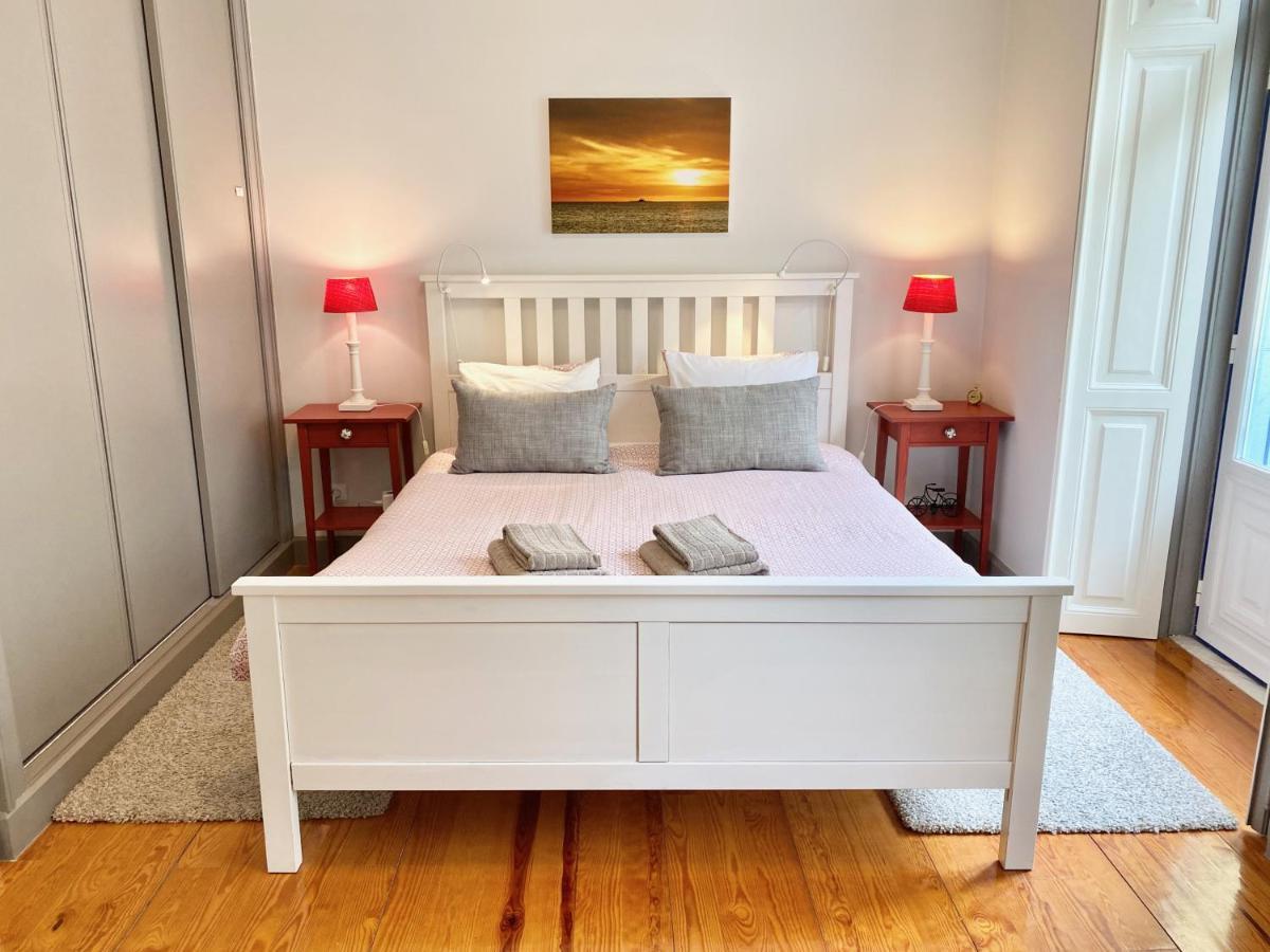 Luxury Vintage apartment with all the comforts of home at the city centre, next to Marquês de Pombal Lisboa Exterior foto